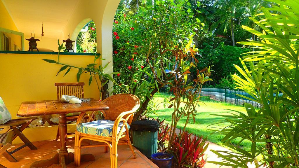 Villa Marine Holiday Apartments Cairns Yorkeys Knob Bilik gambar